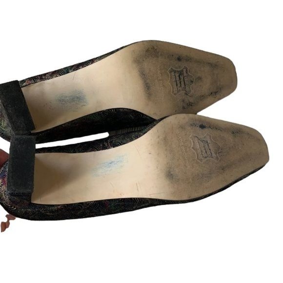 Vintage J.Renee' Leather Block Square Novelty Swirl Heels - Picture 7 of 10